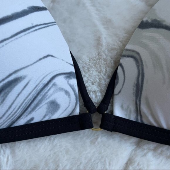 Victoria's Secret PINK | Gray Marble Triangle Bikini Top | Size Medium - Picture 4 of 12